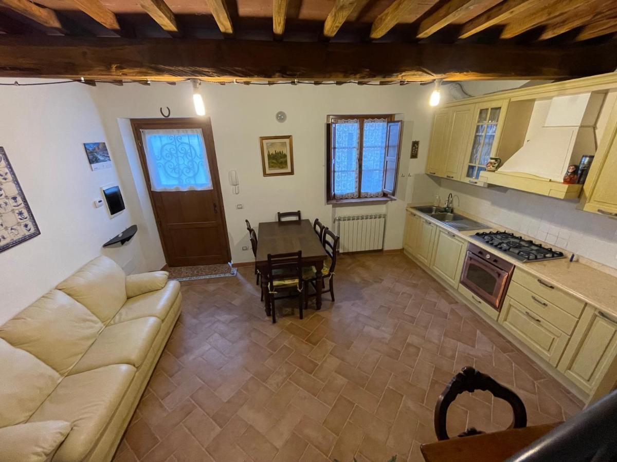 Apartament Il Rifugio Nelle Crete Vescona Zewnętrze zdjęcie